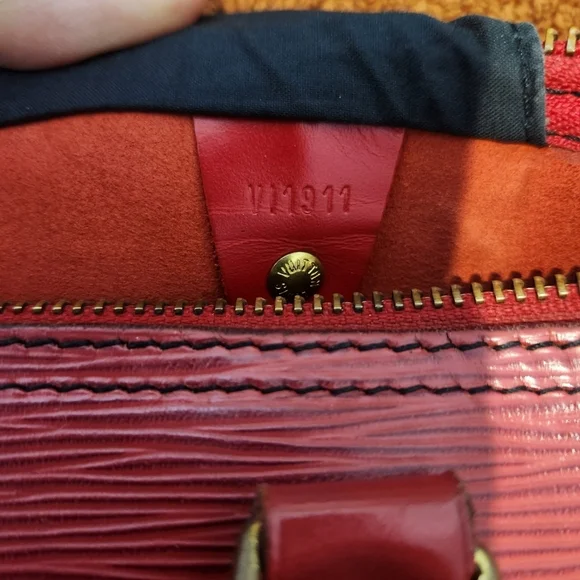 Louis Vuitton 1991 Speedy 25 handbag Authentic - Picture 5 of 14